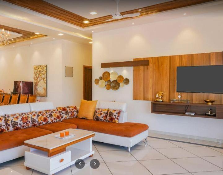 7Bhk Villa With Wonderful View And Good Food Lonavala Kültér fotó